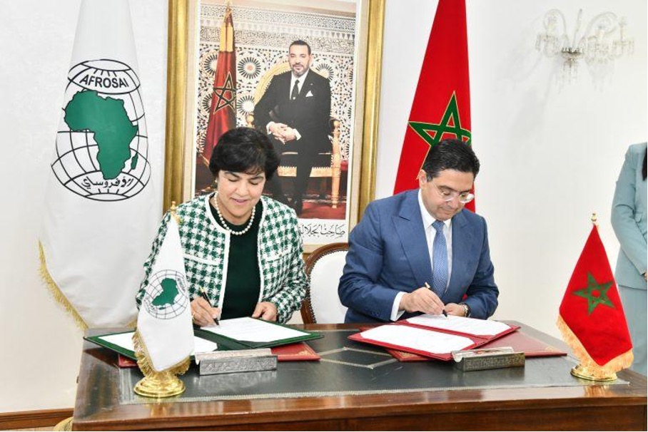 Signature Accord de Siège - SG de l'AFROSAI et le Gouvernement  du royaume du Maroc 